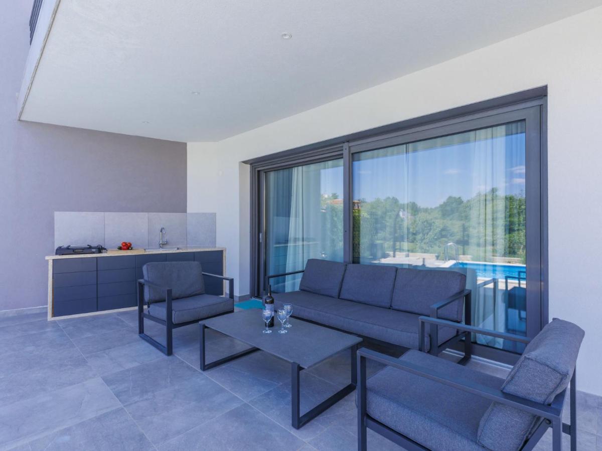 Holiday Home Villa Isabela - Prc423 By Interhome Nova Vas  Kültér fotó